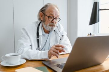 Explore The Top Benefits Of Online Doctor Consultations